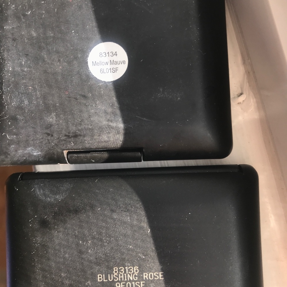 ELF makeup bundle - Picture 5 of 5